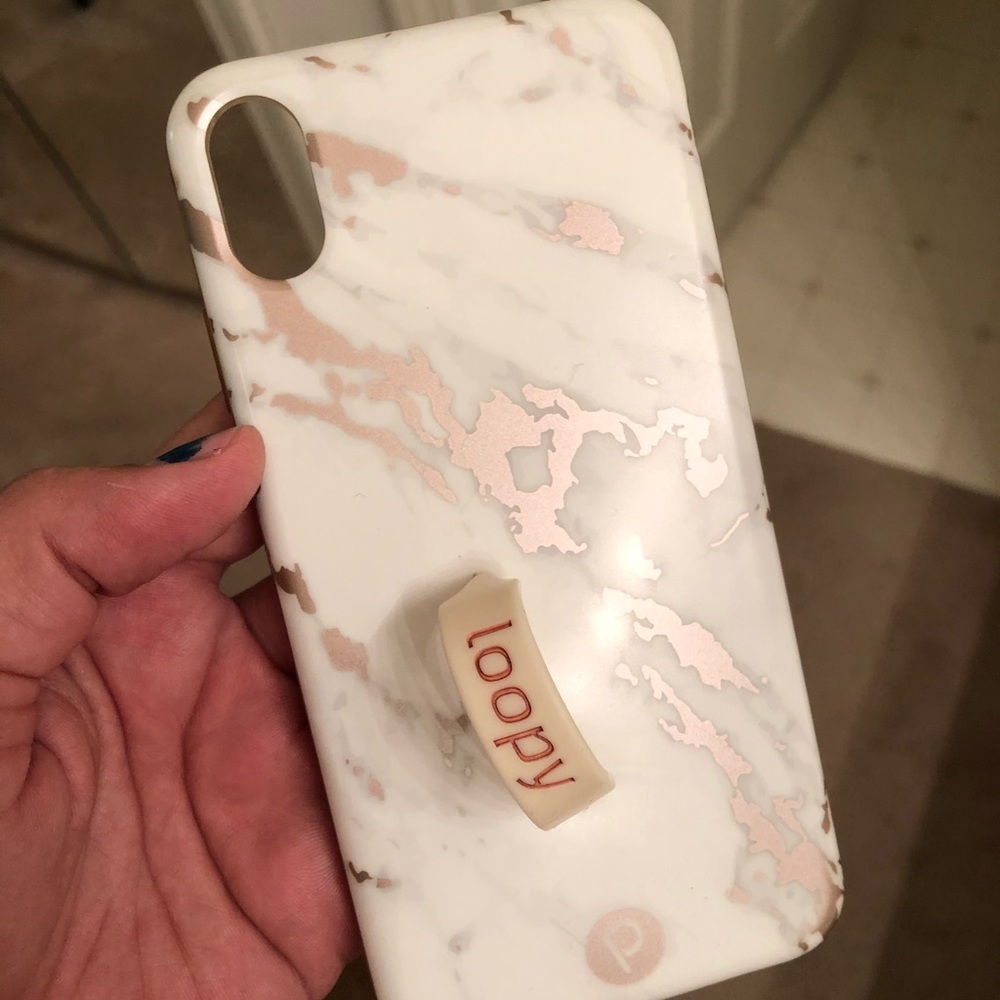 Rose gold marble loopy case